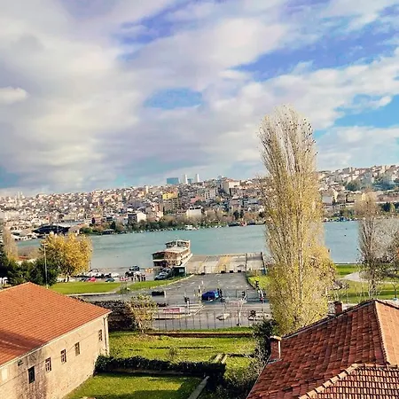 Building/5floors/ Garden In Balat Villa Istanbul