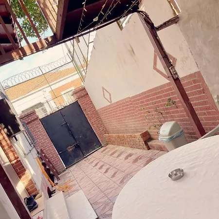Villa Building/5floors/ Garden In Balat Istanbul