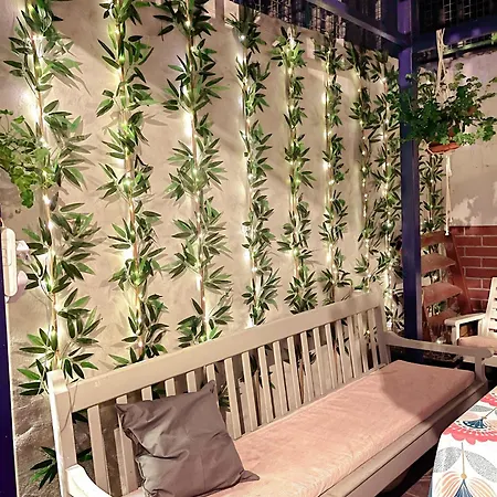 Building/5floors/ Garden In Balat Villa Istanbul